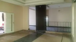 5bdrm Duplex in Sobo Arobiodun for rent