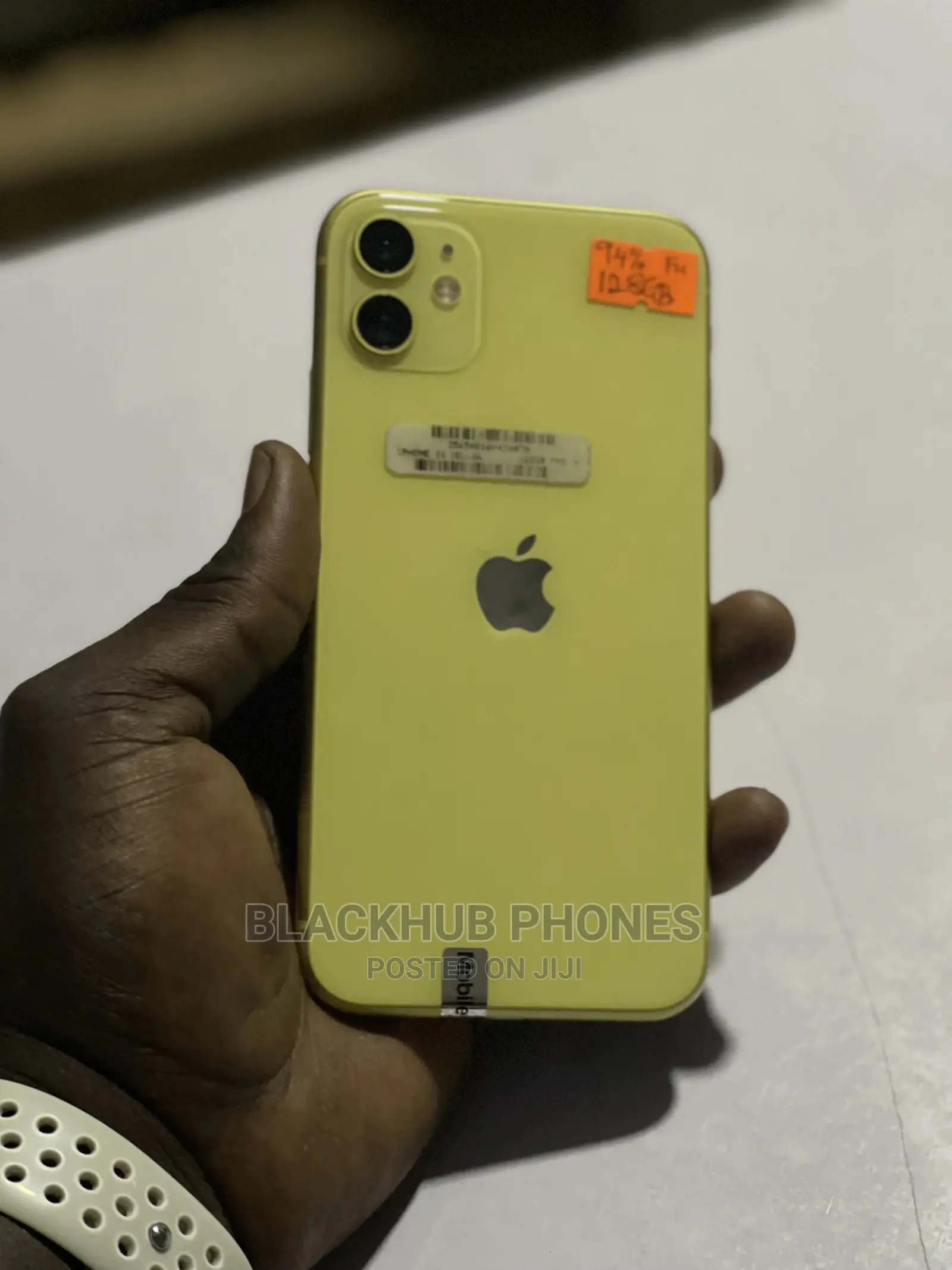Apple iPhone 11 128 GB Yellow