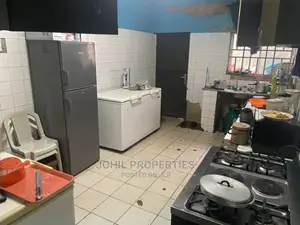 4bdrm Duplex in Wuse 2 for sale
