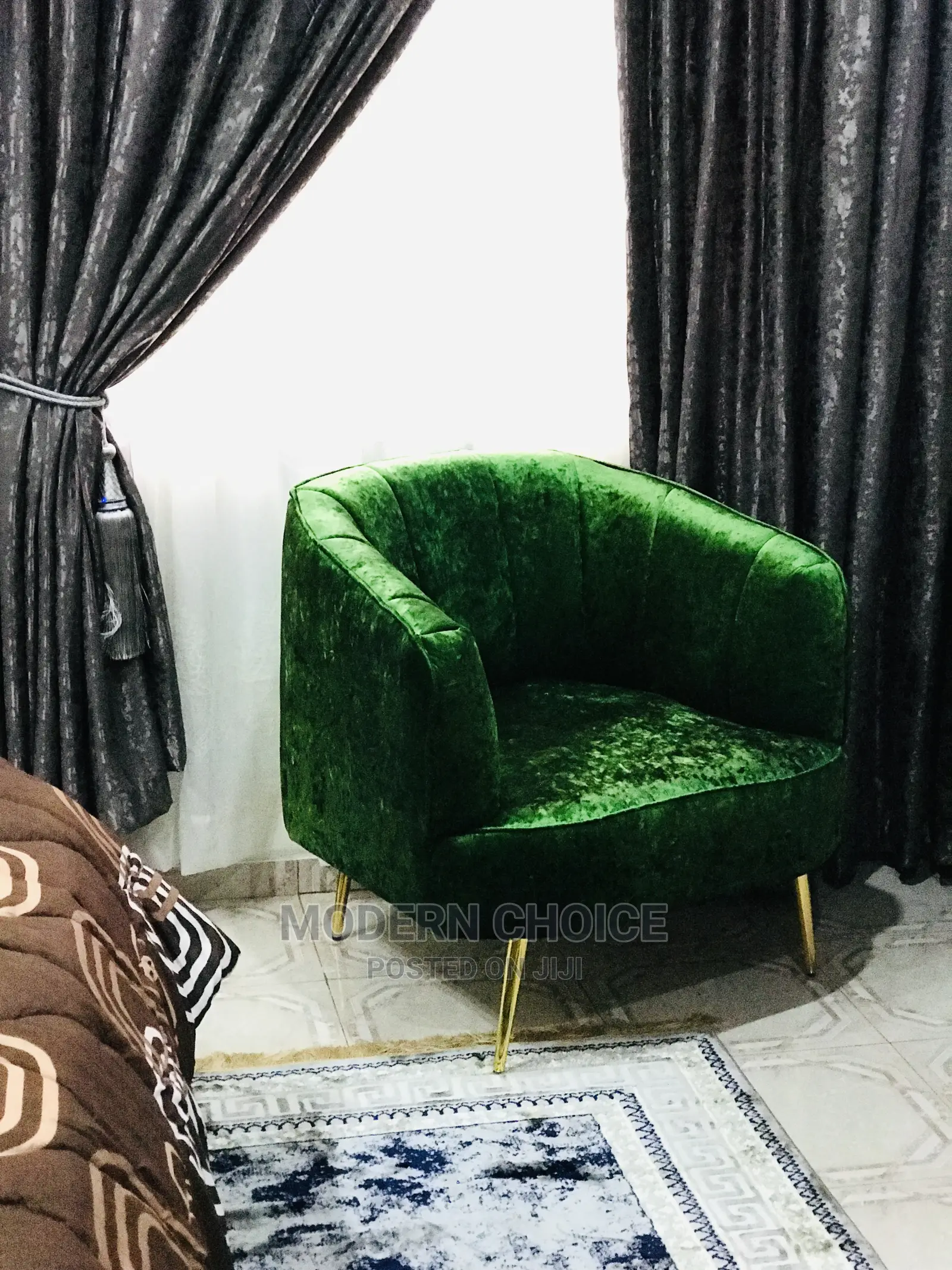 Single Seater Arm Chair
