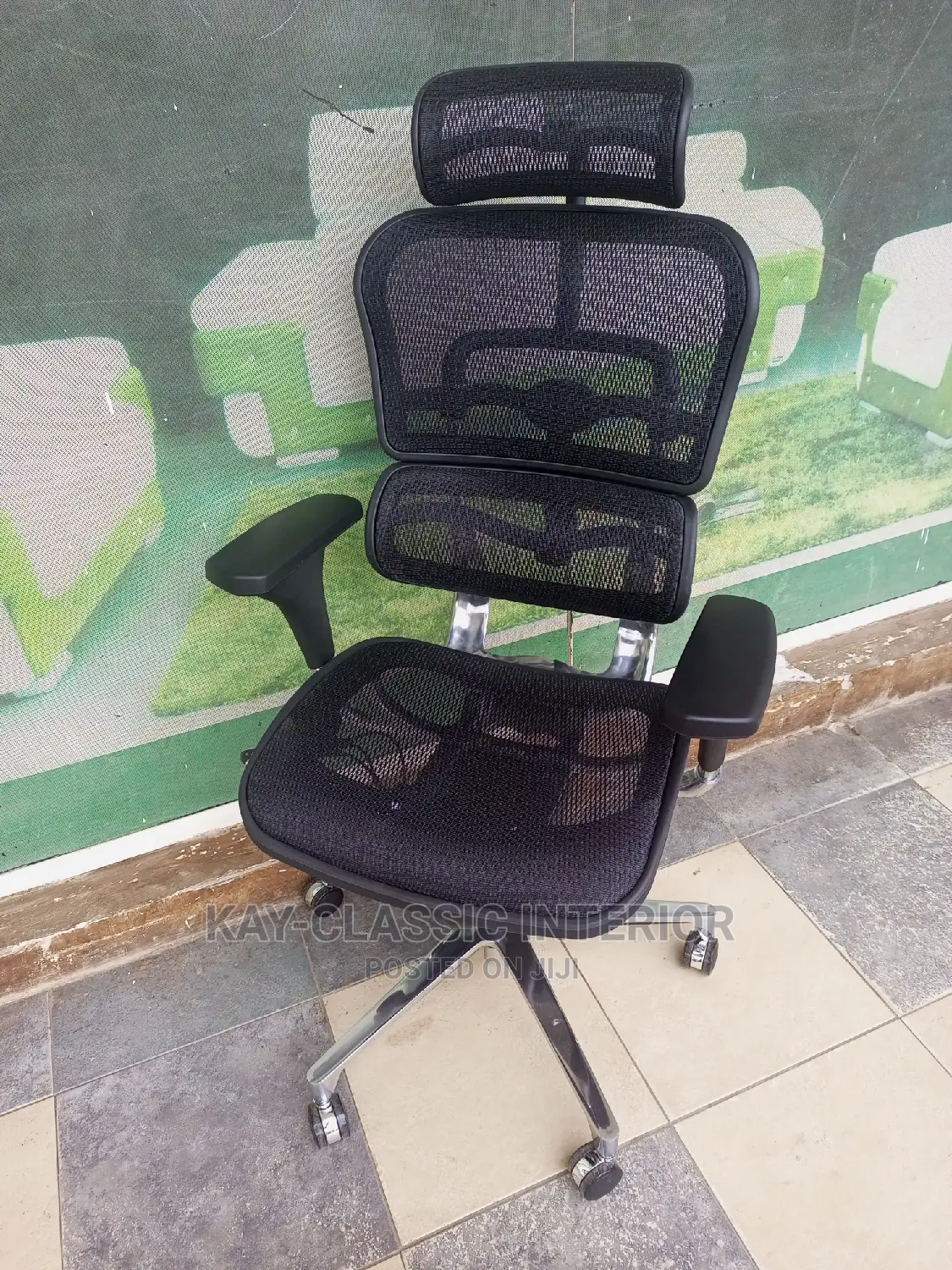 Ergonomic Mesh Chair