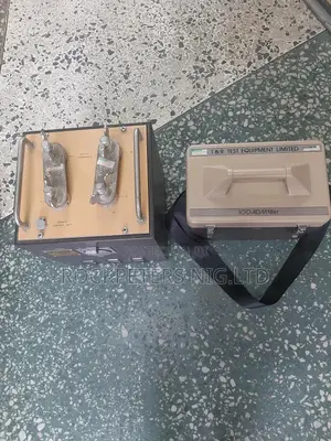 T R TEST EQUIPMENT 100adm-F Filter With Lu1000a Mk2