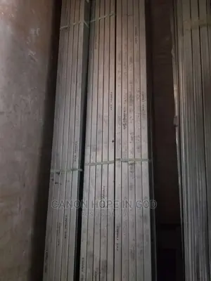 Stud and Track 60mm/3m