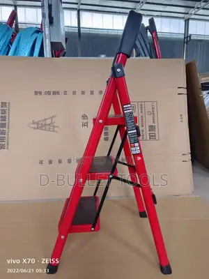3 Steps Red Ladder Iron Ladder