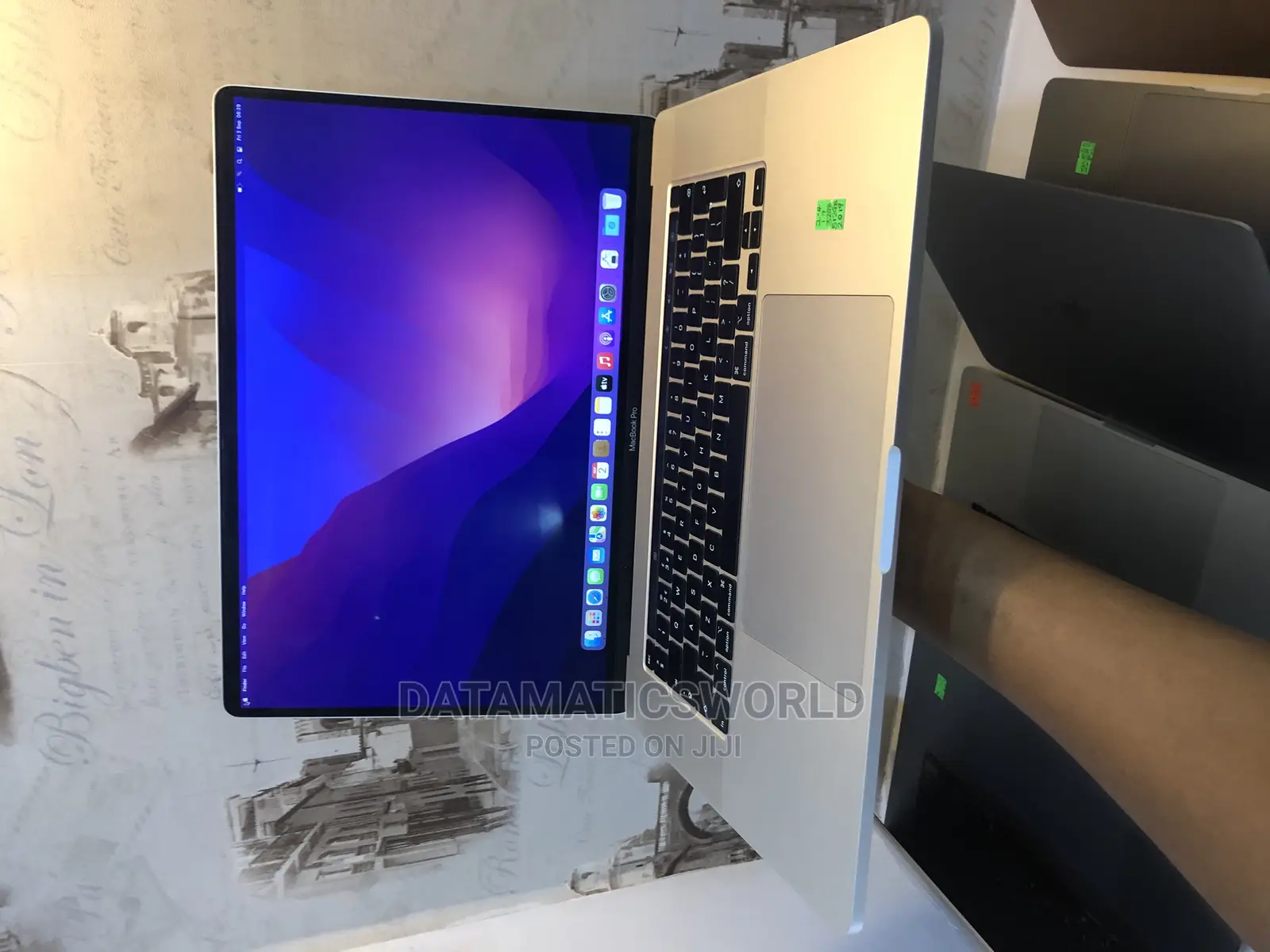 Laptop Apple MacBook Pro 2019 32GB Intel Core I9 SSD 512GB