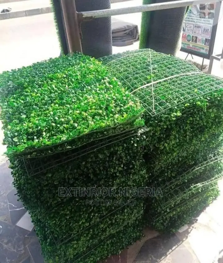 Green Wall Mats