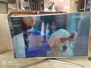 Ultra UHD Smart TV