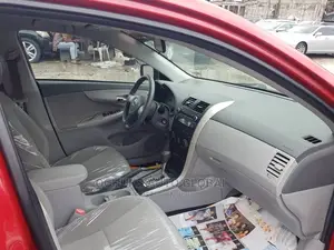 Toyota Corolla LE 4dr Sedan (1.8L 4cyl 4A) 2010 Red