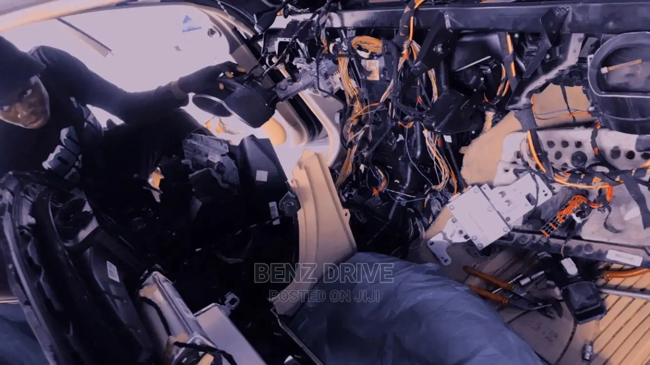 Benz Drive Auto Mechanic