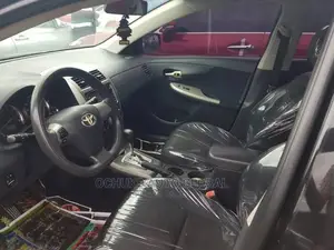 Toyota Corolla 2012 Black