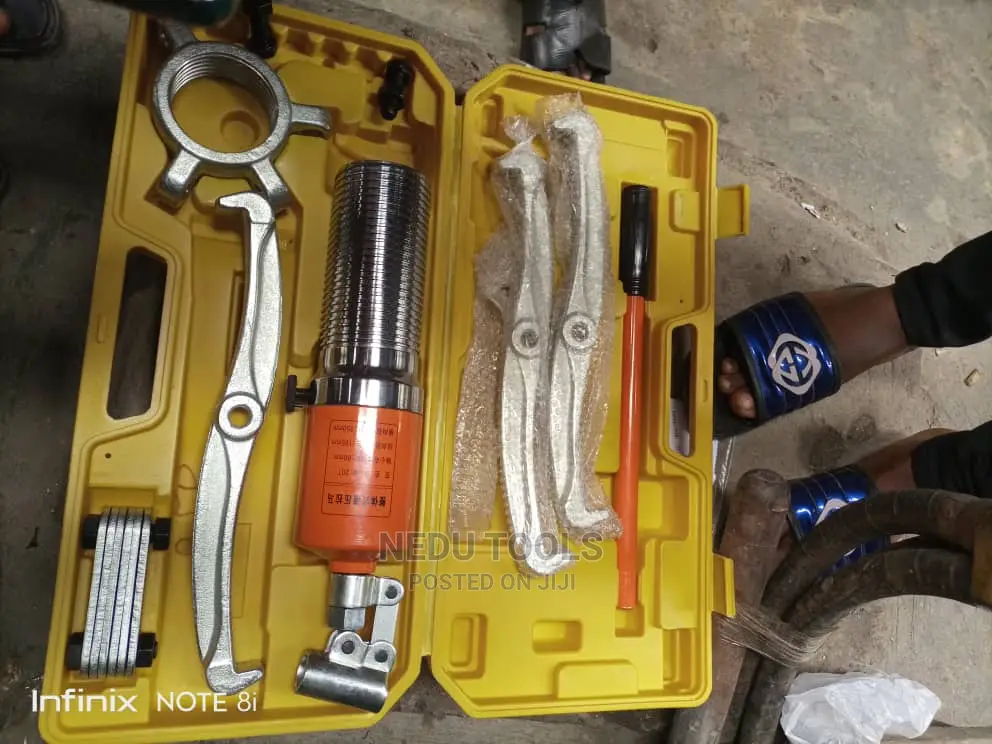 Hydraulic Puller