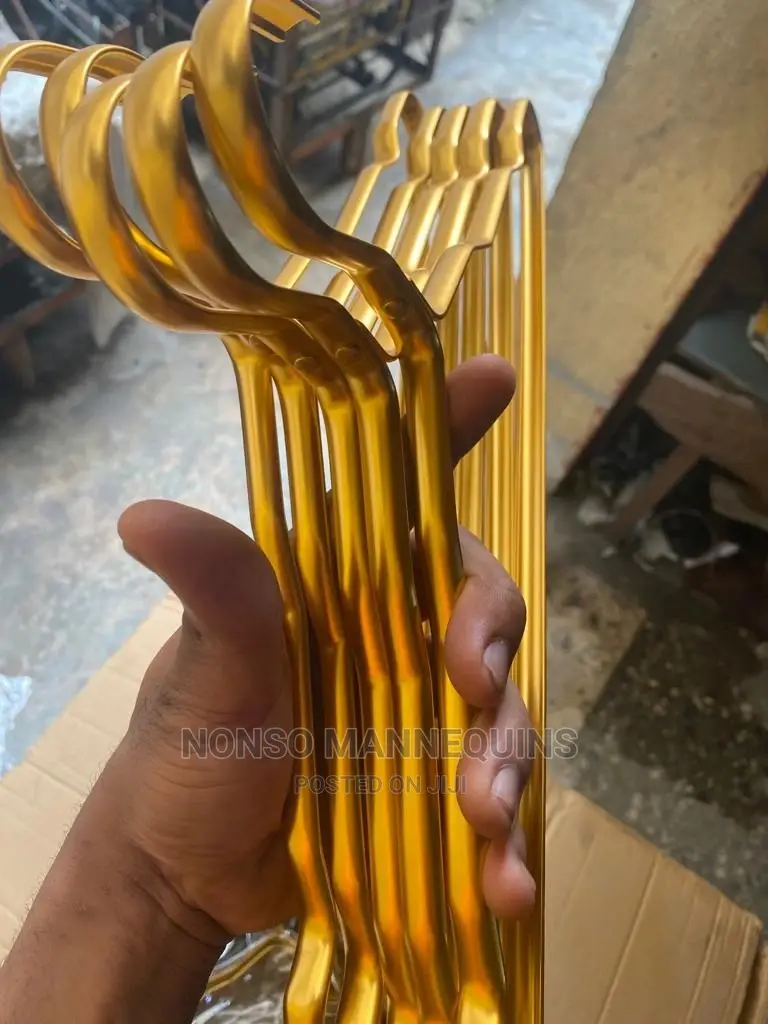 Gold Chrome Luxury Clothes Display Aluminum Hangers
