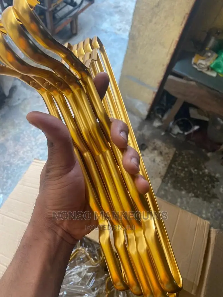 Gold Chrome Luxury Clothes Display Aluminum Hangers