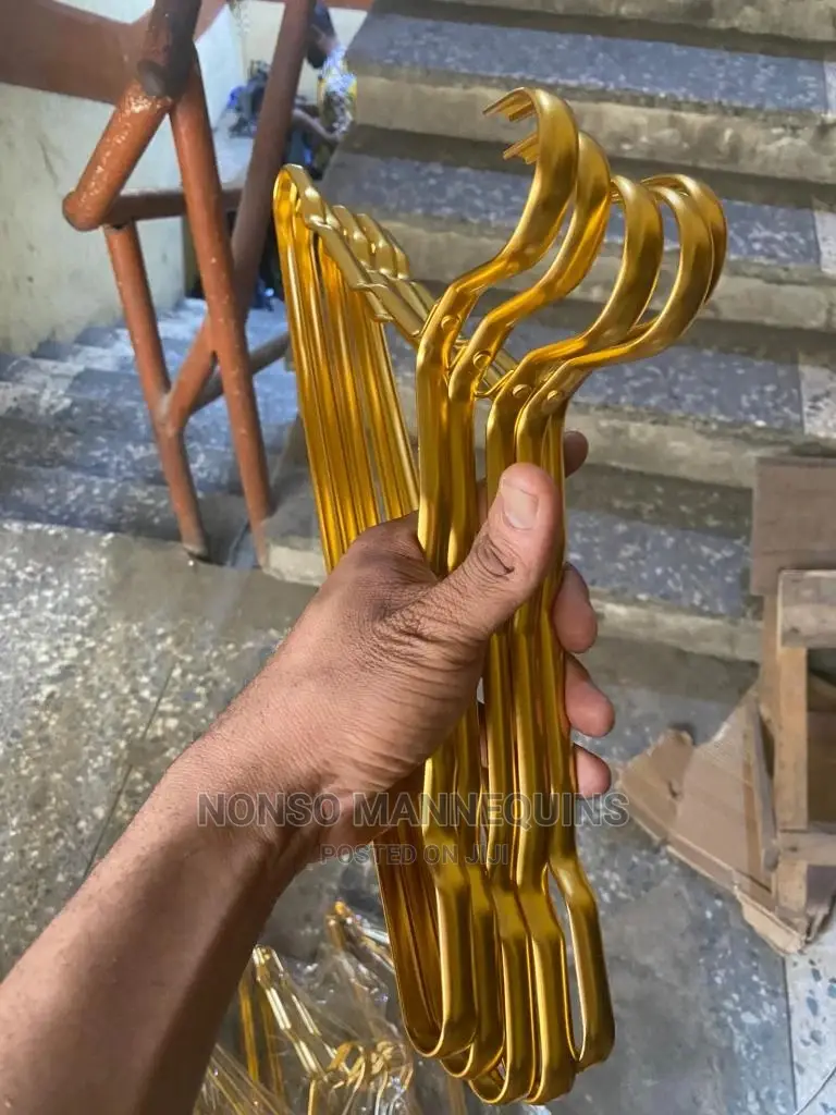 Gold Chrome Luxury Clothes Display Aluminum Hangers