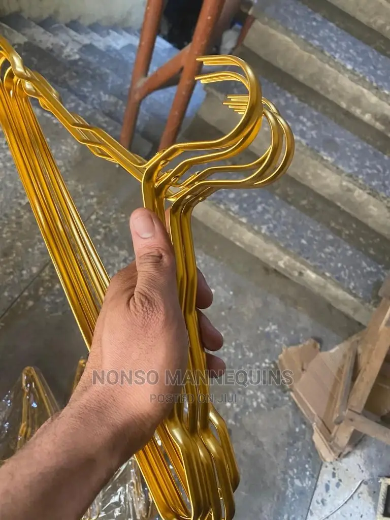 Gold Chrome Luxury Clothes Display Aluminum Hangers