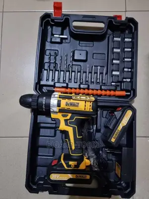Cordless Dewalt Screwmachine(36)