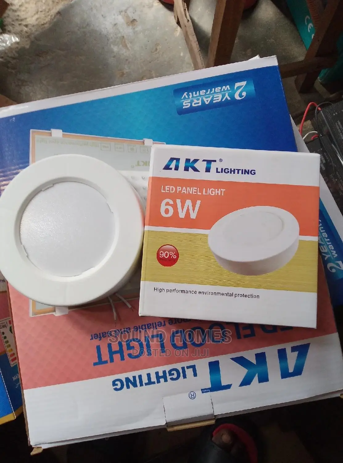AKT Surface Led Light