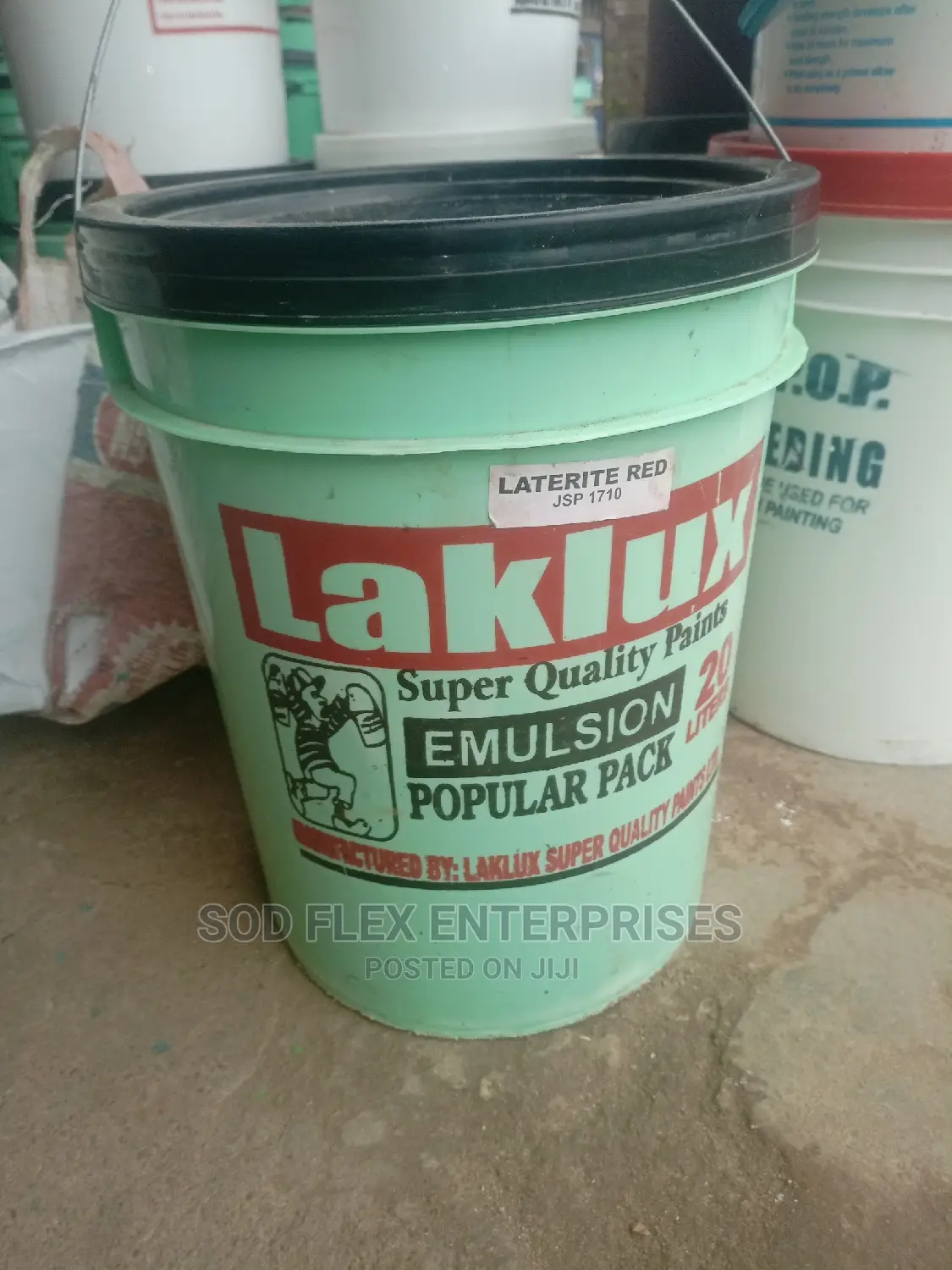 20 Liters Emulsion Paint Laklux in Lagos Island (Eko) Building