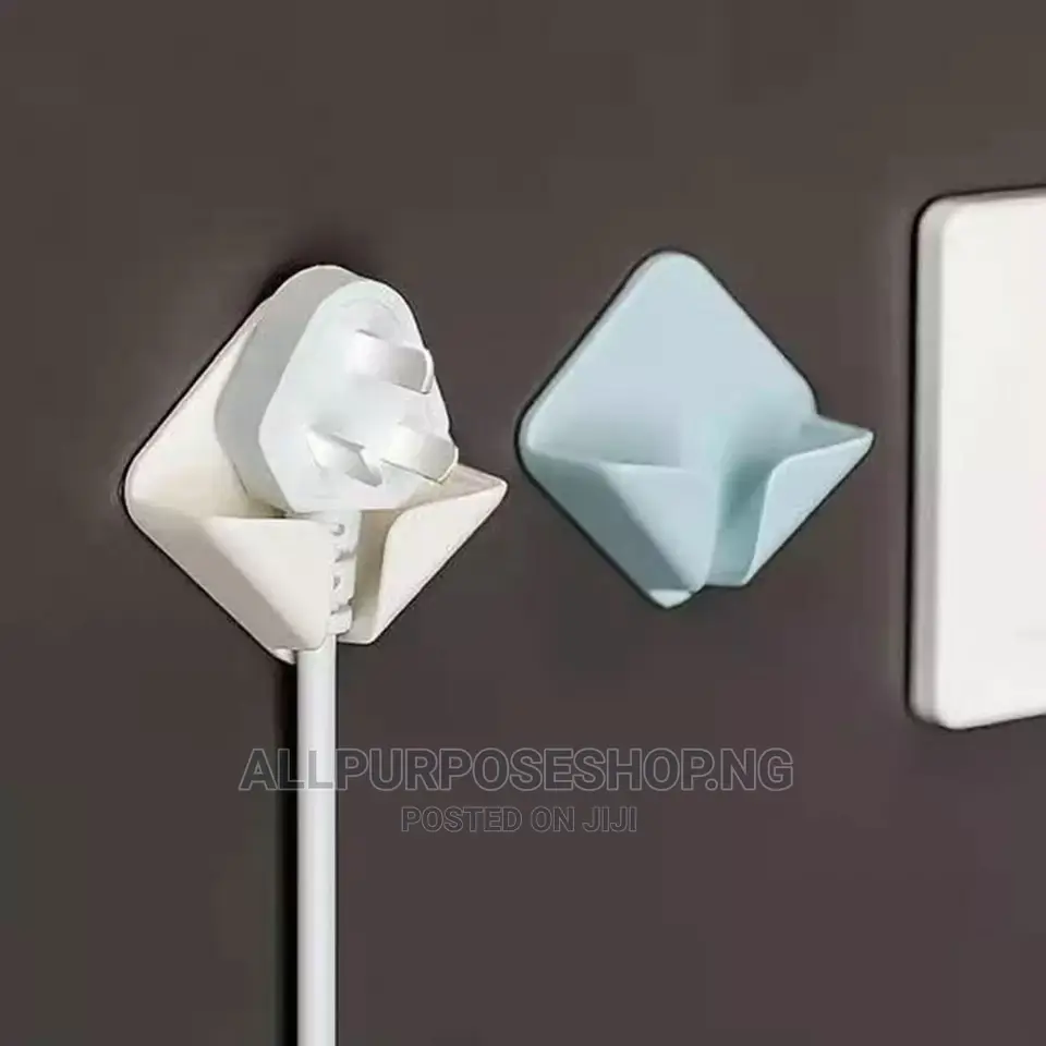 Socket Holder