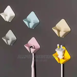 Socket Holder