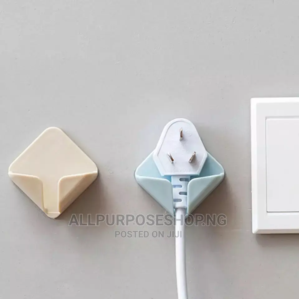 Socket Holder