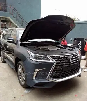 Lexus LX570 2009 Upgraded to 2021