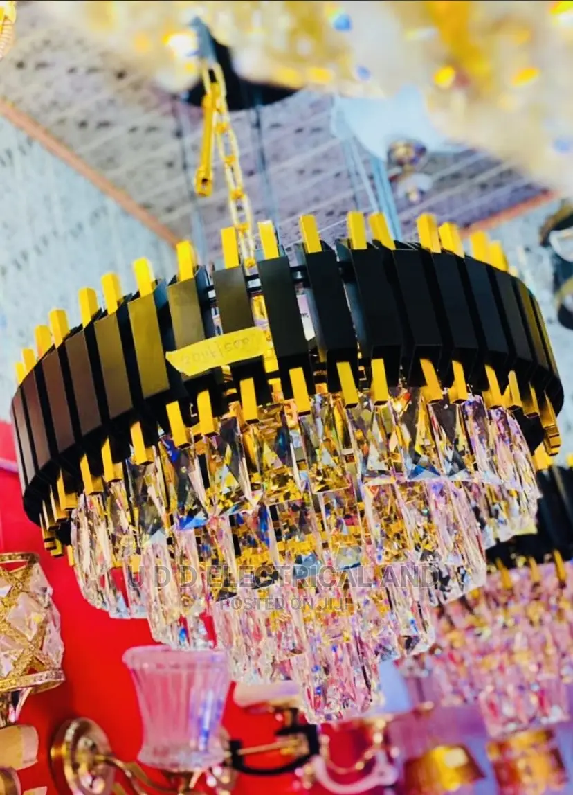 Crystal Chandelier Light Very Beautiful