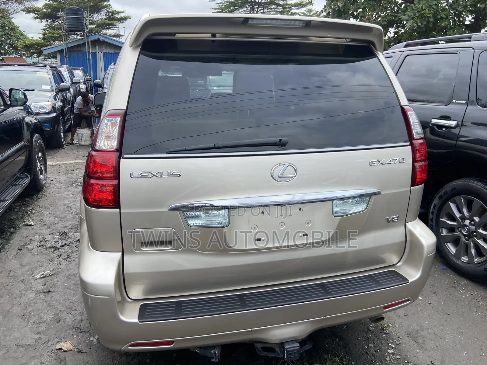 Lexus GX 2009 Gold