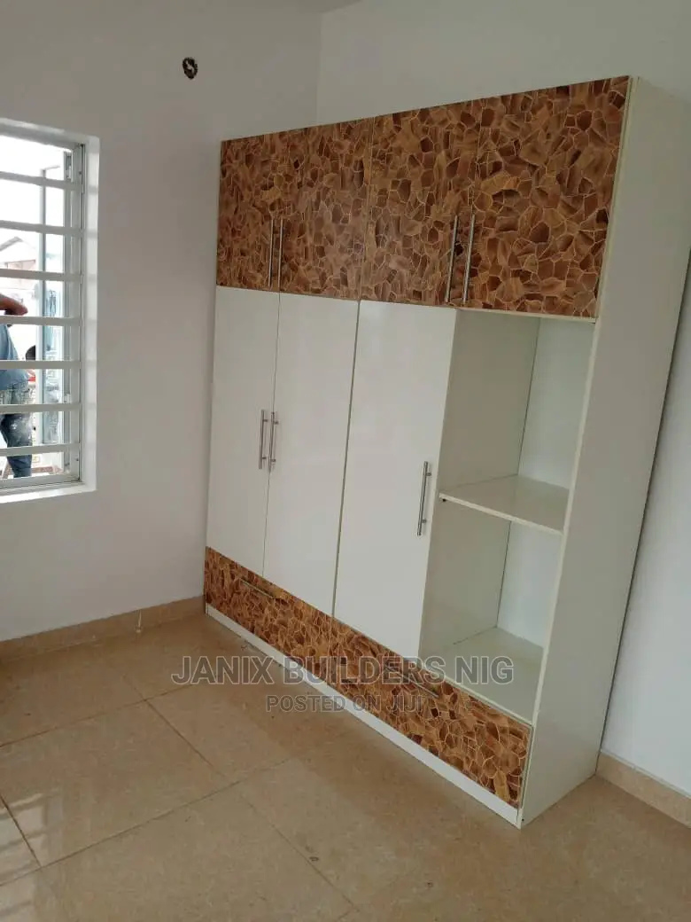 Furnitures