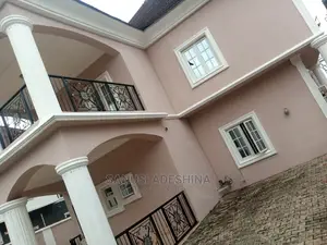 4bdrm Duplex in Sahara Estate By, Gwarinpa for rent