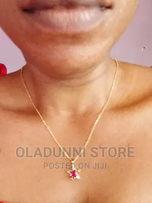 Simple Necklace With Pendant