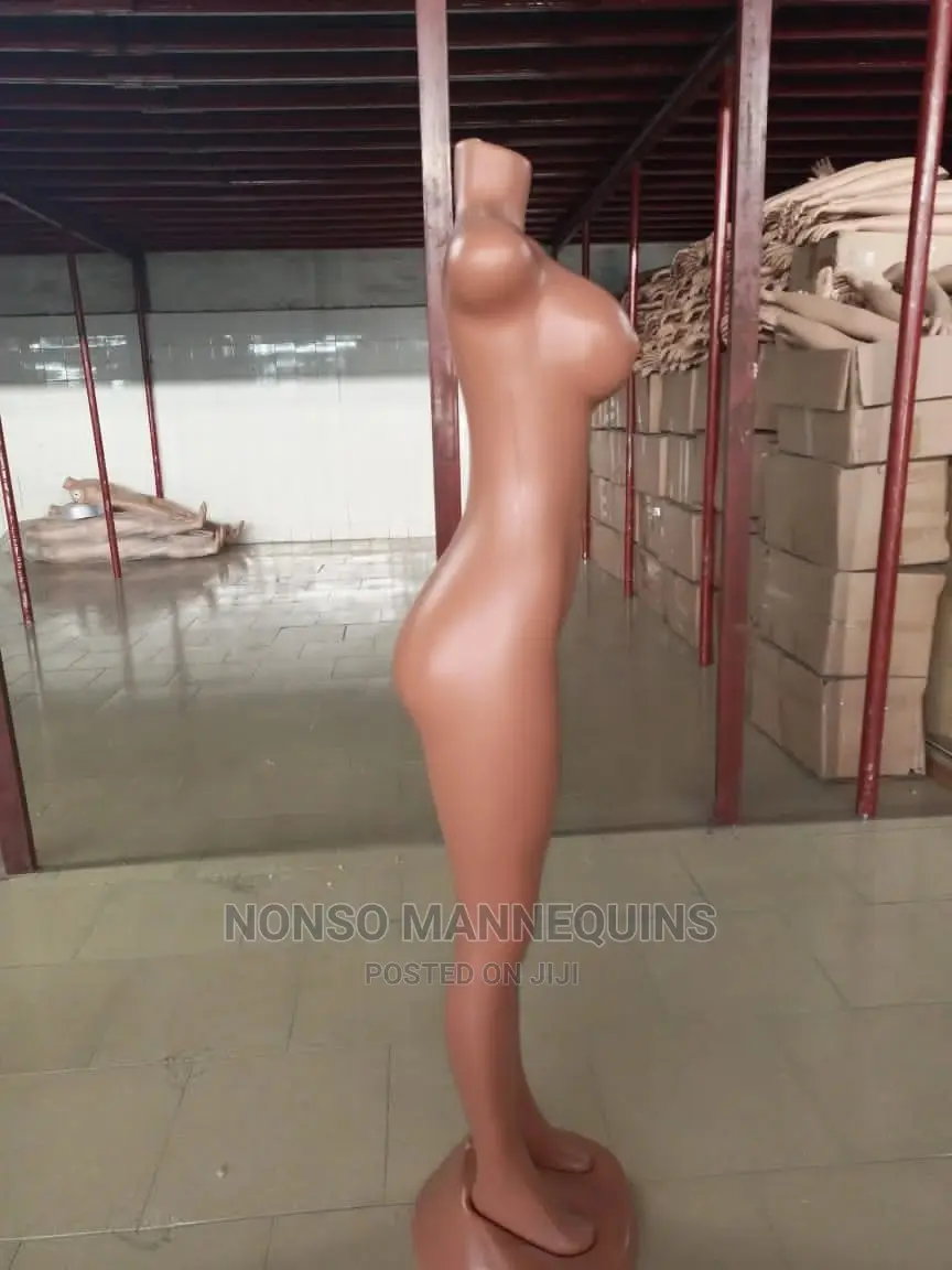 Female Armless Size 10 With Big Bust Mannequin