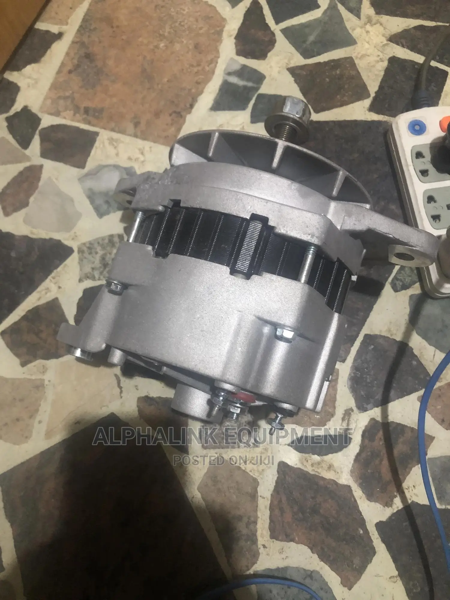 Cummins Charging Alternator 24v