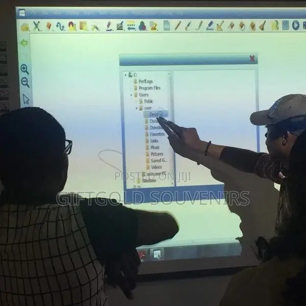 Lead Board SMT-83 Interactive Board Complete With Remote And