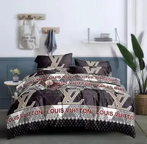 Bedsheet and 4 Pillowcases