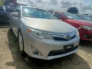 Toyota Camry 2013 Silver