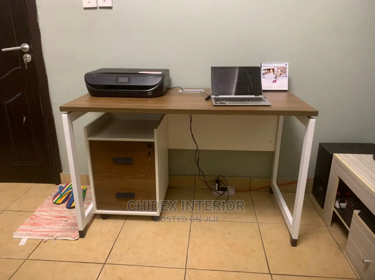 Home and Office Table