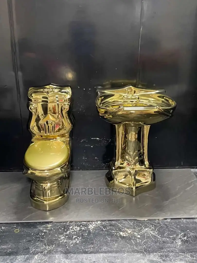 Gold Chrome WC Set