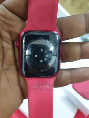 Apple Watch Series 7 45MM GPS Red
