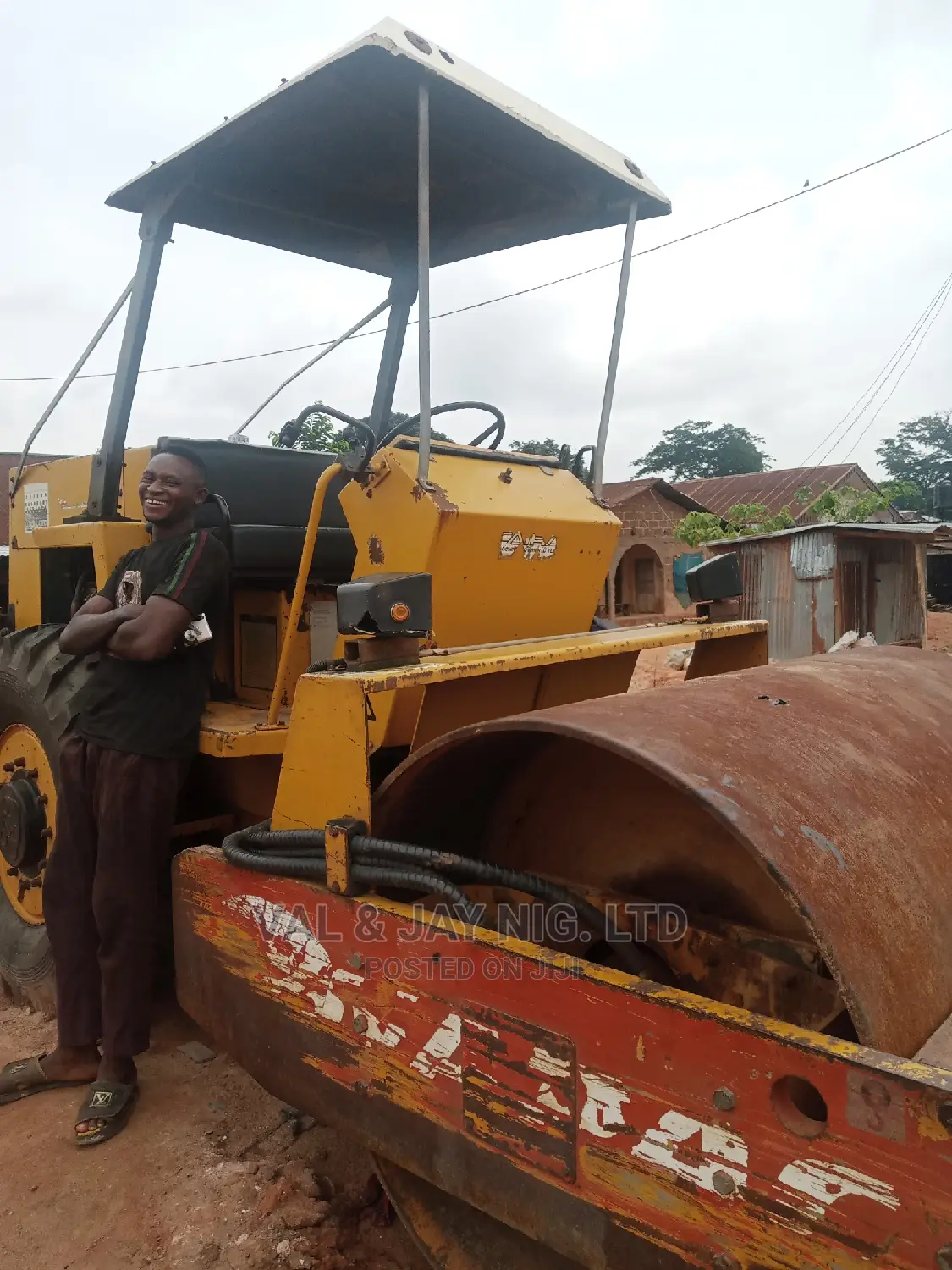 10 Tons Dynapac Vibratory Compactor Roller (Tyre to Drum)