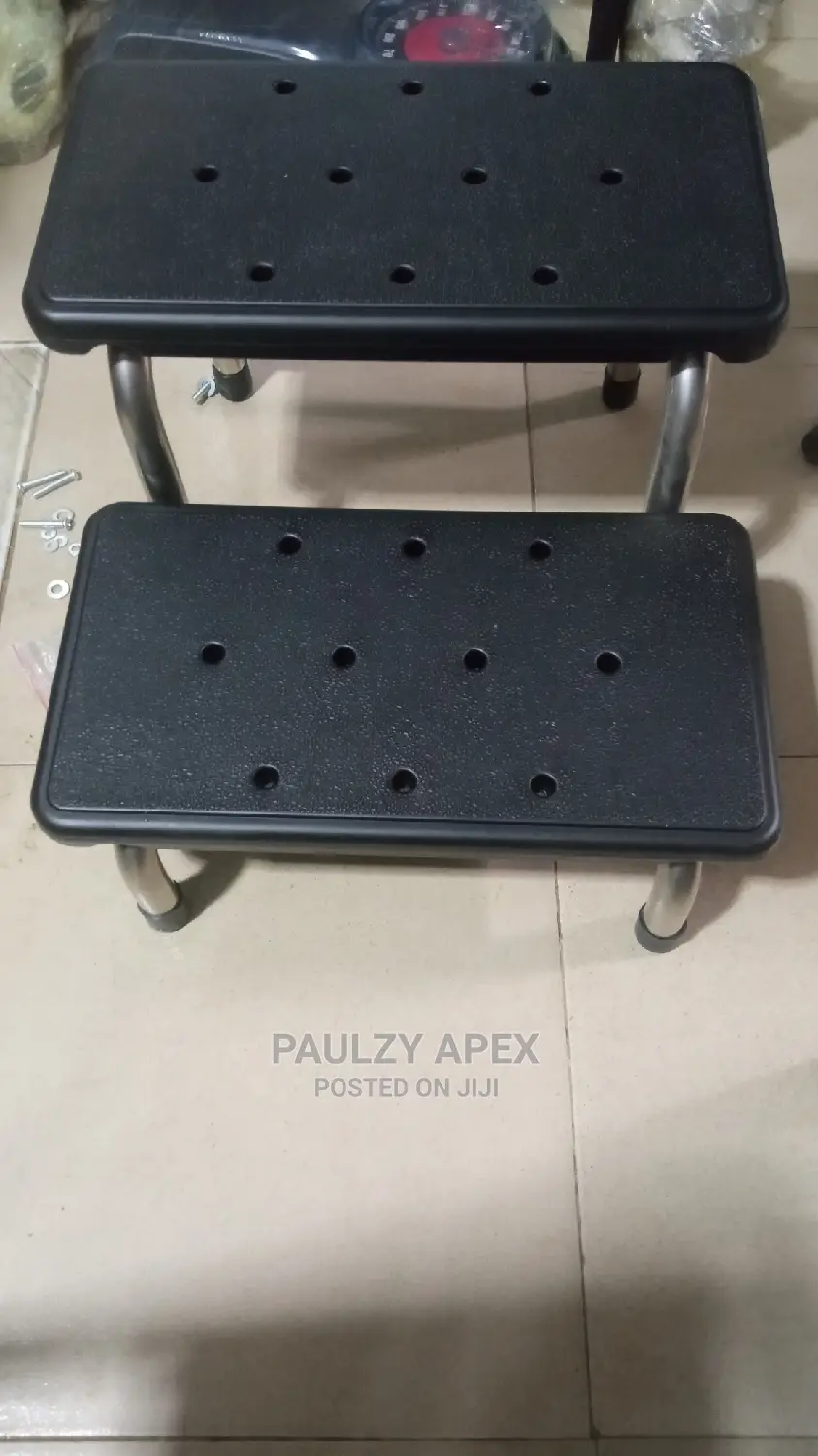 2 Steps Stepping Stool