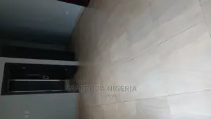 4bdrm Duplex in Akora Estate, Adeniyi Jones for rent