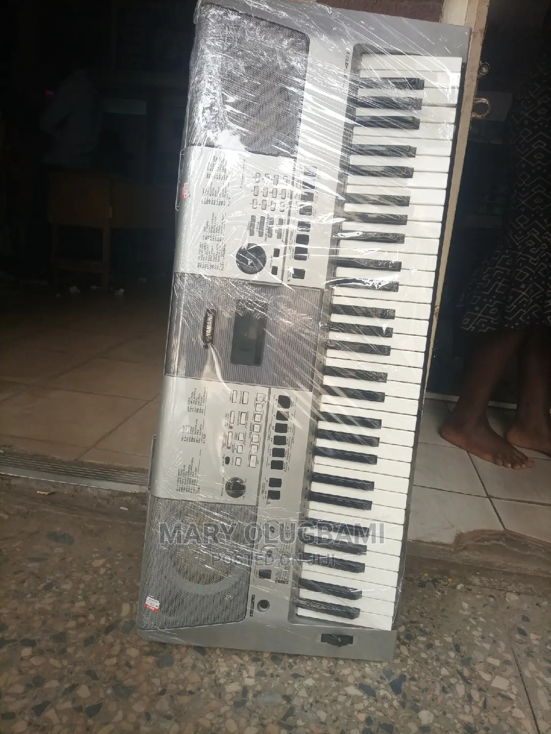 Yamaha Keyboard PSR E413