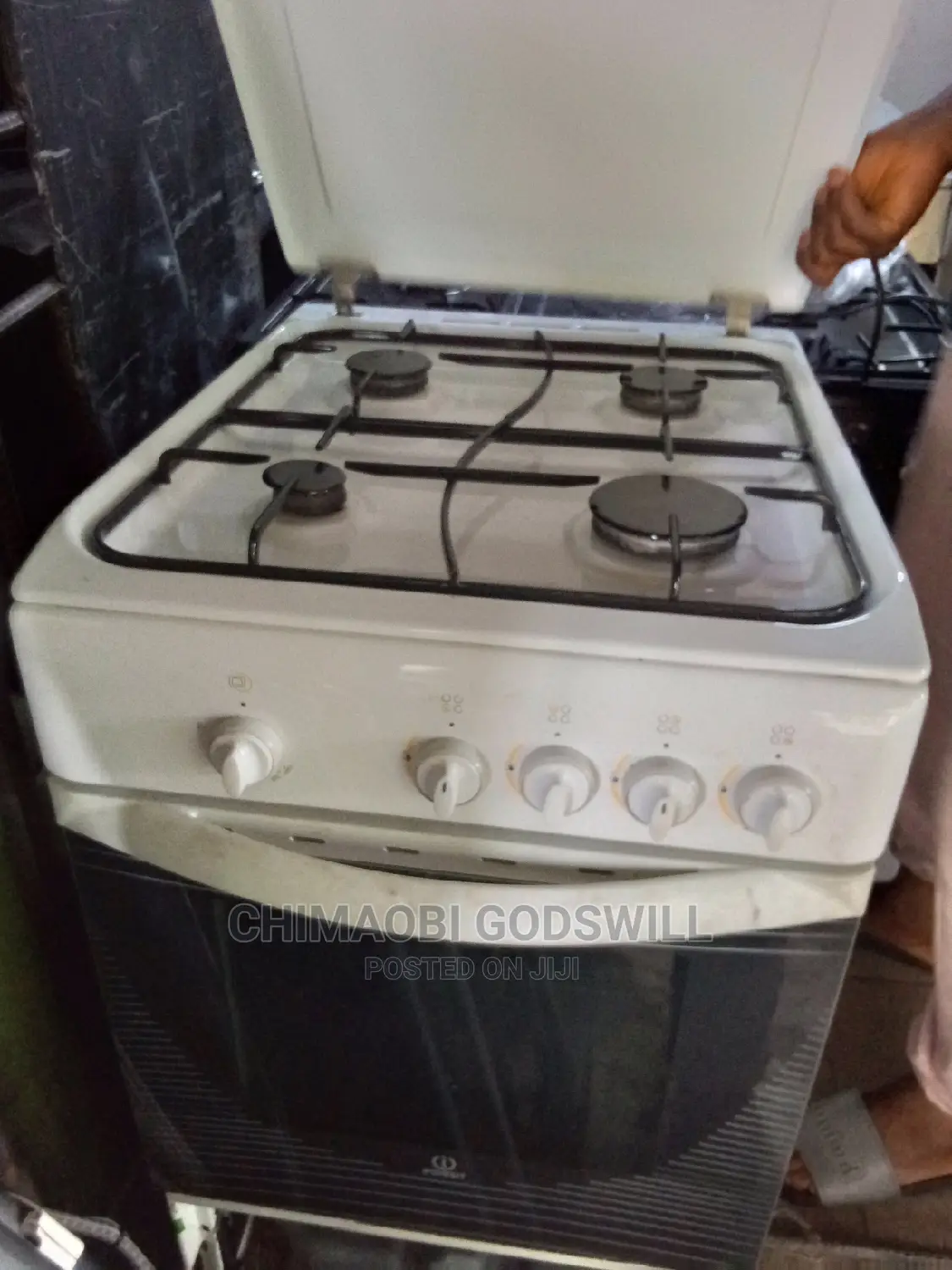Standing Gas Cooker