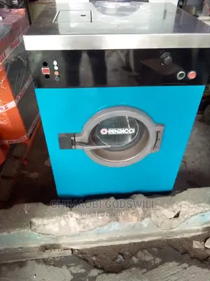 Industrial Washing Machine and Spinning