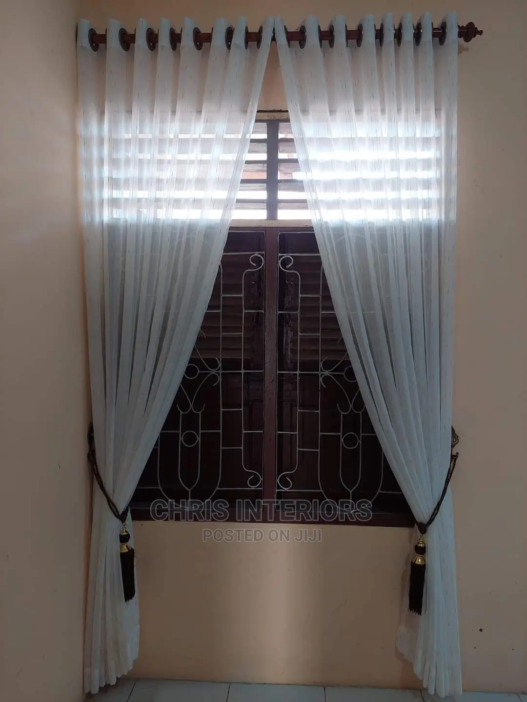 Curtain Window