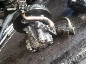 Power Steering Pump for Corolla 2000