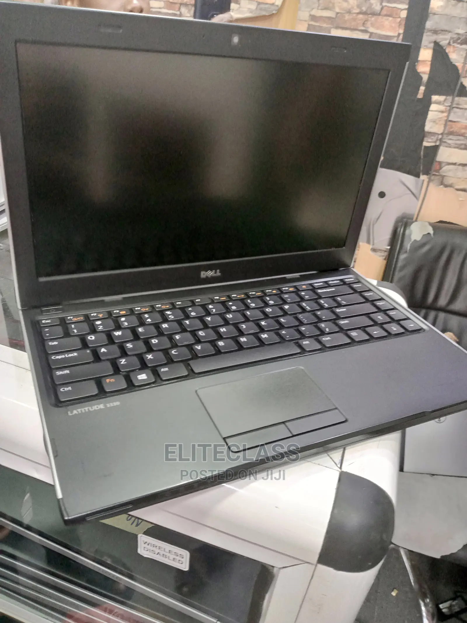 Laptop Dell Latitude 3330 4GB Intel Core I3 HDD 320GB