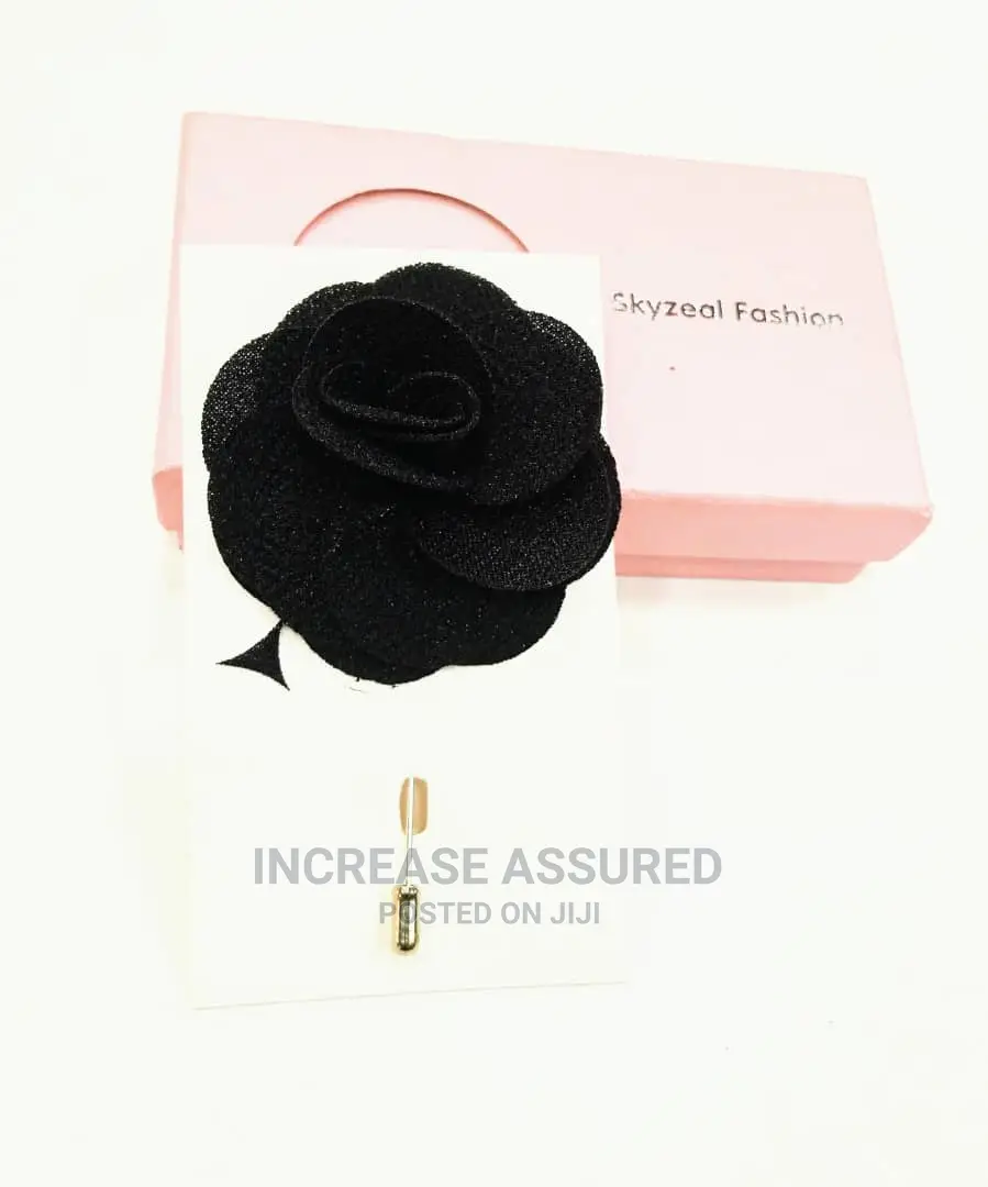 Pin Up Lapel Rose to Shirts and Suits.