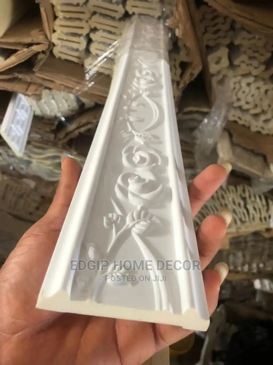 Wainscoting Polyurethane Designed Cornice